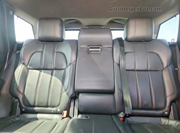 SALWR2PF1GA120196 2016 LAND ROVER RANGE Silver Rear seats view