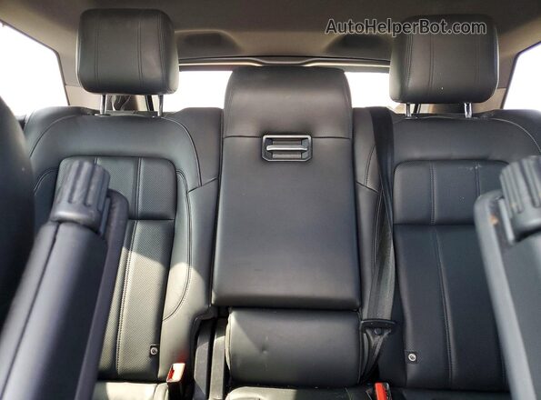 SALWR2RV5KA814256 2019 LAND ROVER RANGE White Widok tylnych siedzeń