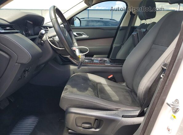 SALYA2RX0JA757397 2018 LAND ROVER RANGE White Вид салону спереду