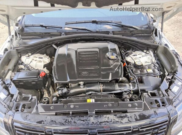 SALYJ2EX0RA386260 2024 LAND ROVER RANGE White Vista del compartimento del motor