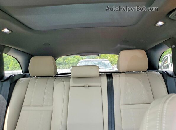 SALYJ2EX1PA354835 2023 LAND ROVER RANGE Белый Вид задних сидений