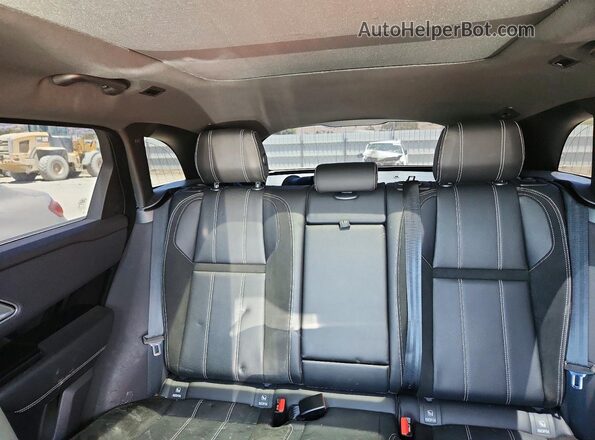 SALYK2FV4LA252904 2020 LAND ROVER RANGE Black უკანა სავარძლების ხედი