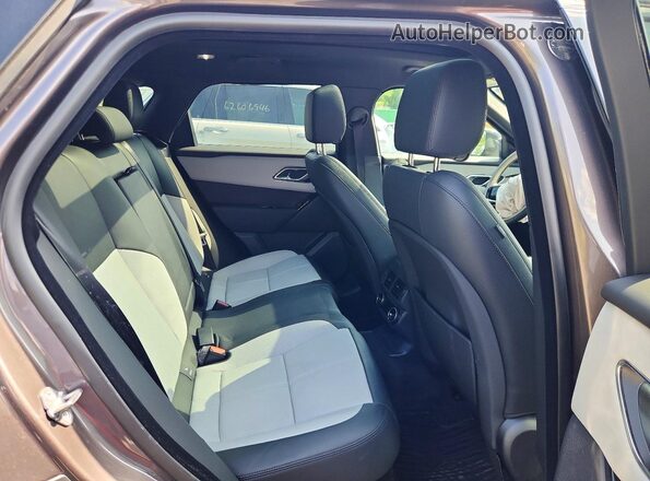 SALYL2EX1TA826312 2026 LAND ROVER RANGE Gray Vista interior trasera