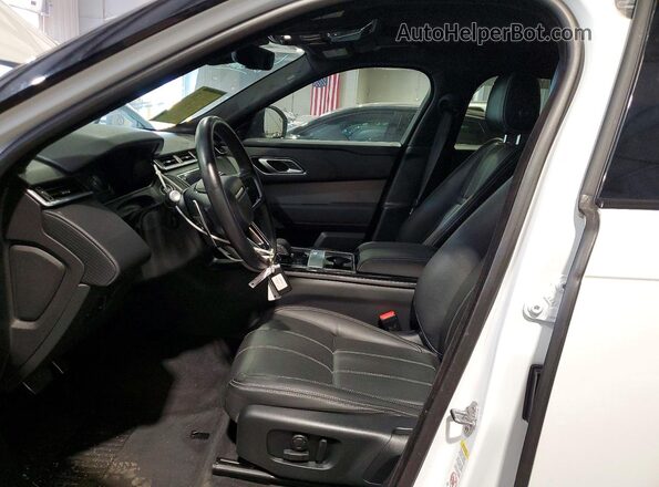 SALYT2EX2NA345360 2022 LAND ROVER RANGE Белый Вид салона спереди