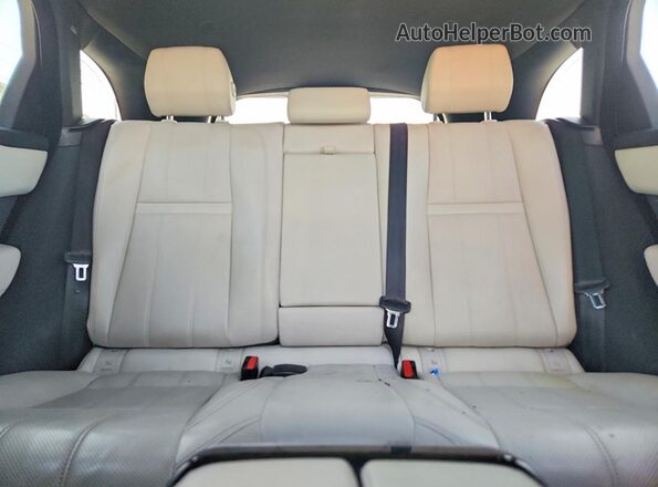 SALYT2EX5MA312321 2021 LAND ROVER RANGE Silver Вид задніх сидінь