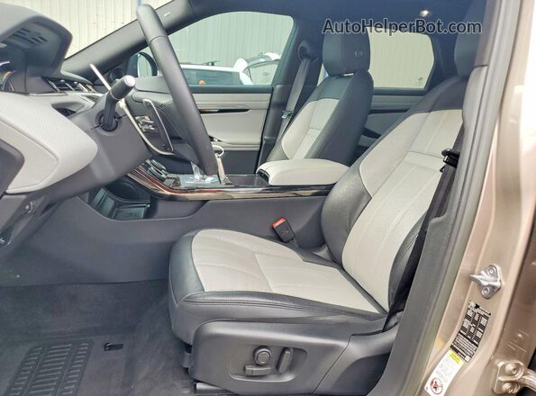 SALZT2FX1PH209671 2023 LAND ROVER RANGE Brown Front interior view