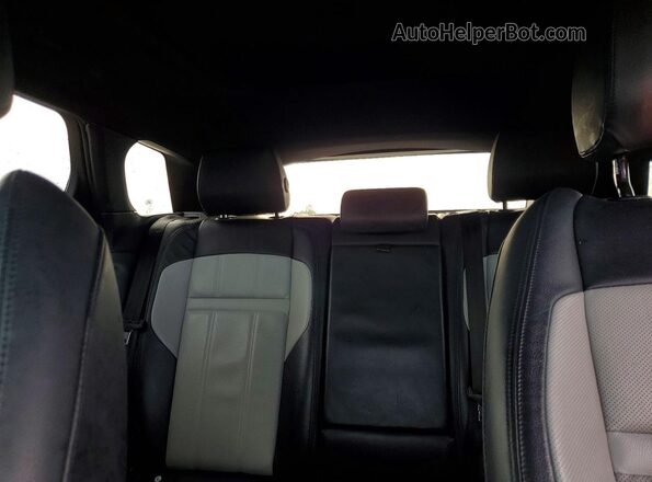 SALZT2FX7PH209996 2023 LAND ROVER RANGE White Vista de los asientos traseros