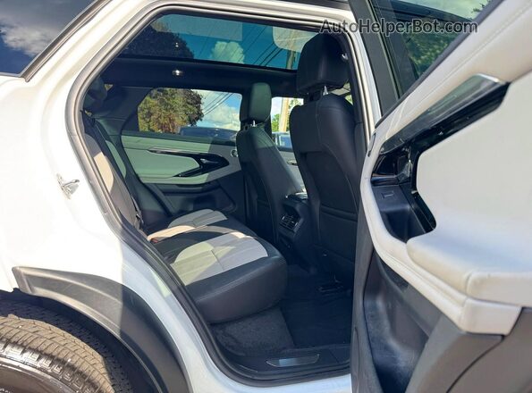 SALZT2GX1LH008300 2020 LAND ROVER RANGE White Rear view