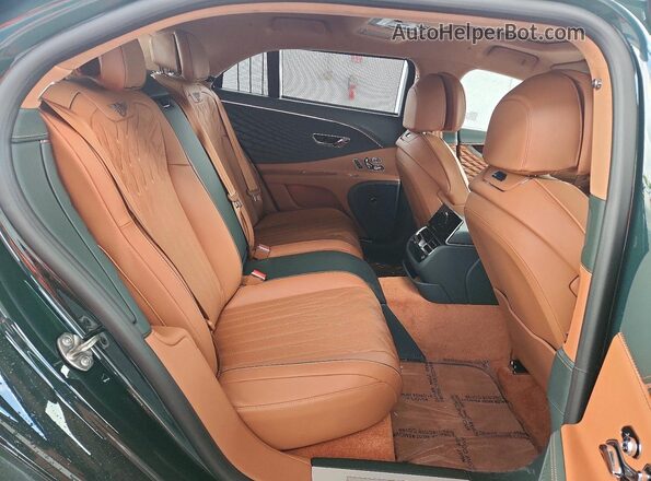 SCBBP6ZG7TC025989 2026 BENTLEY OTHER Green Rear seats view