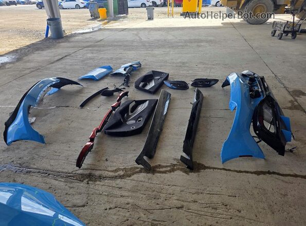 SCFSMGAW3KGN00528 2019 ASTON MARTIN VANTAGE Blue Շարժիչի բաժամունքի տեսք