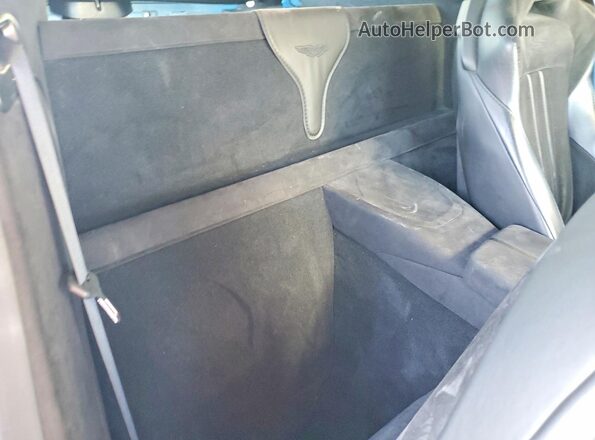 SCFSMGAW3KGN00528 2019 ASTON MARTIN VANTAGE Blue Հետևի նստատեղերի տեսք