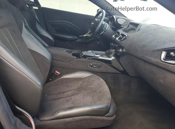 SCFSMGAW6KGN01558 2019 ASTON MARTIN VANTAGE Black Հետևի նստատեղերի տեսք