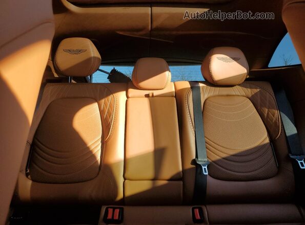 SD7VUJBW9PTV08509 2023 ASTON MARTIN DBX Угольный 