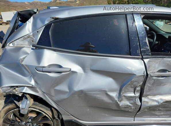 SHHFK7H44JU203155 2018 HONDA CIVIC Silver უკანა სავარძლების ხედი