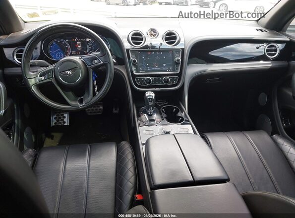 SJAAC2ZV1HC013275 2017 BENTLEY BENTAYGA Black 
