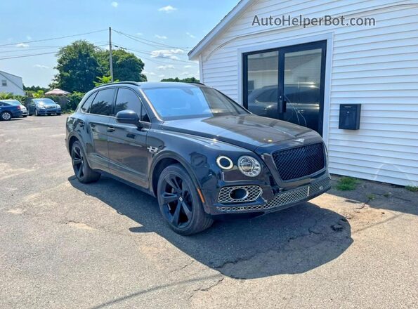 SJAAC2ZV4HC016056 2017 BENTLEY BENTAYGA Черный Передняя правая четверть