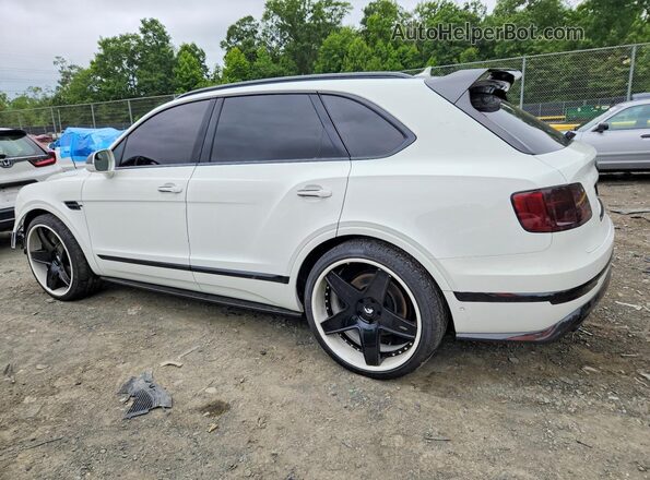 SJAAC2ZV7HC012602 2017 BENTLEY BENTAYGA Белый Задняя левая четверть