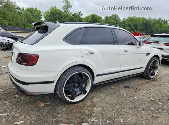 SJAAC2ZV7HC012602 2017 BENTLEY BENTAYGA Белый Задняя правая четверть