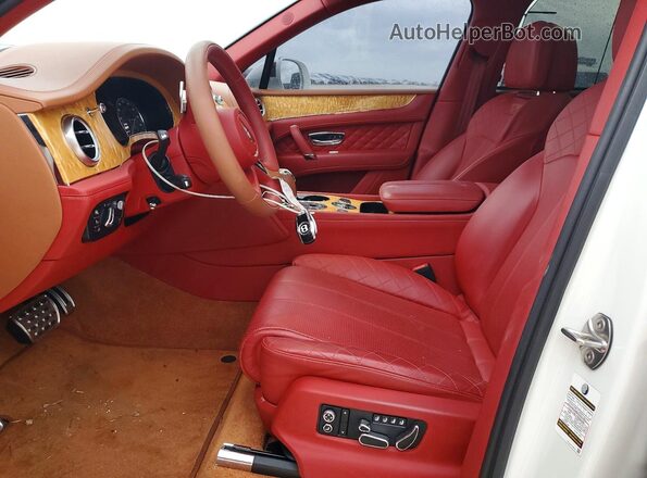 SJAAC2ZVXHC014912 2017 BENTLEY BENTAYGA White Սալոնի դիմացի տեսք