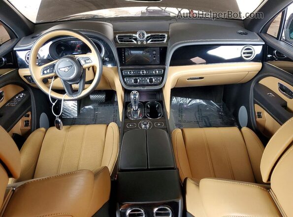 SJAAM2ZV8MC035958 2021 BENTLEY BENTAYGA Черный Вид панели приборов
