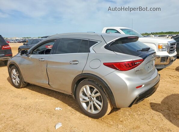 SJKCH5CP1KA010655 2019 INFINITI QX30 Gray Trasero izquierdo