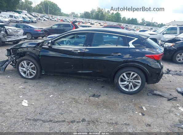 SJKCH5CP6JA054374 2018 INFINITI QX30 Black 