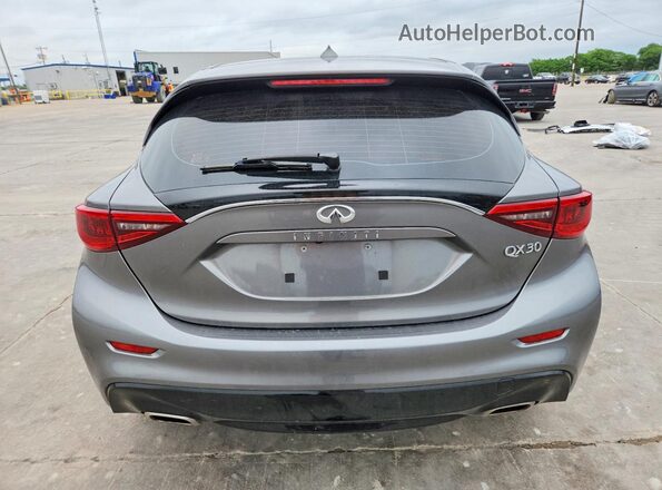 SJKCH5CPXJA053292 2018 INFINITI QX30 Gray Вид ззаду