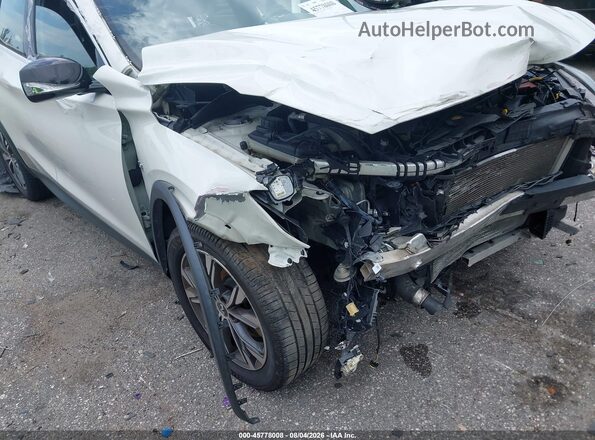 SJKCH5CR4HA023071 2017 INFINITI QX30 White Widok z przodu