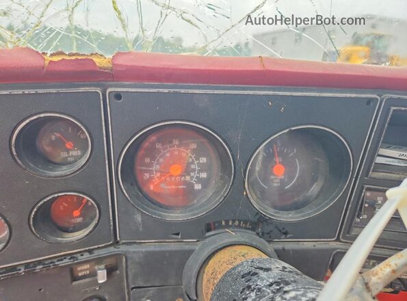 TCU1181538572 1978 GMC C3500 Черный Вид щитка приборов