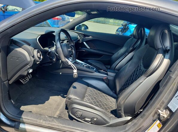 TRUC1AFV6H1000874 2017 AUDI TT Gray წინა სალონის ხედი