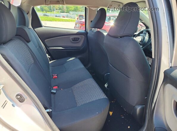 VNKKTUD30HA080523 2017 TOYOTA YARIS Серый Вид задних сидений