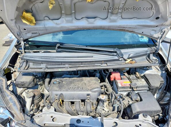 VNKKTUD30HA080523 2017 TOYOTA YARIS Серый Вид задней части салона