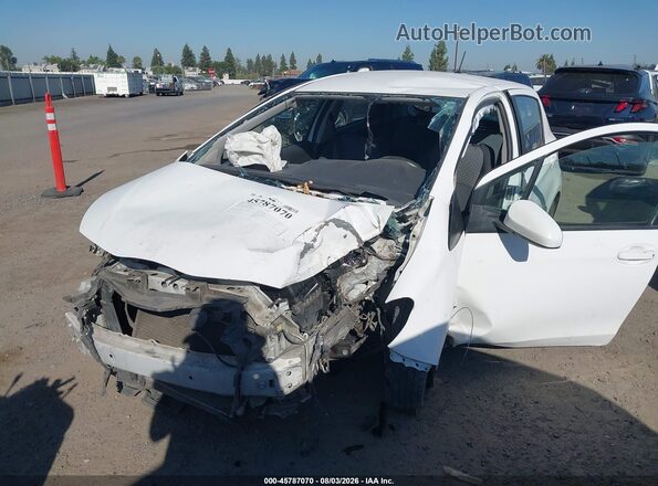VNKKTUD30HA082207 2017 TOYOTA YARIS Белый Передняя левая четверть