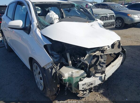 VNKKTUD30HA082207 2017 TOYOTA YARIS Белый Вид задней части салона
