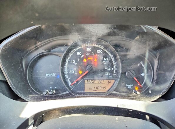 VNKKTUD31GA067875 2016 TOYOTA YARIS Charcoal Widok zestawu wskaźników