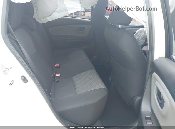 VNKKTUD31HA074746 2017 TOYOTA YARIS White VIN sticker view