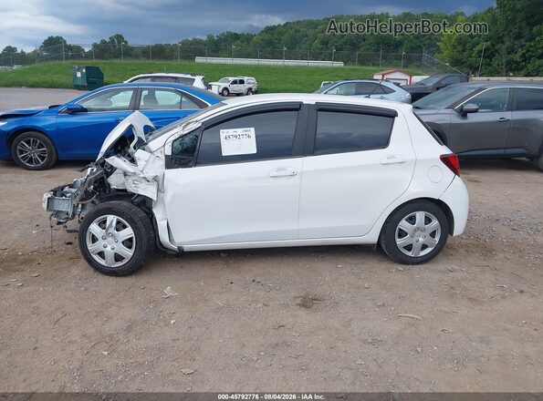 VNKKTUD31HA074746 2017 TOYOTA YARIS White Rear interior view