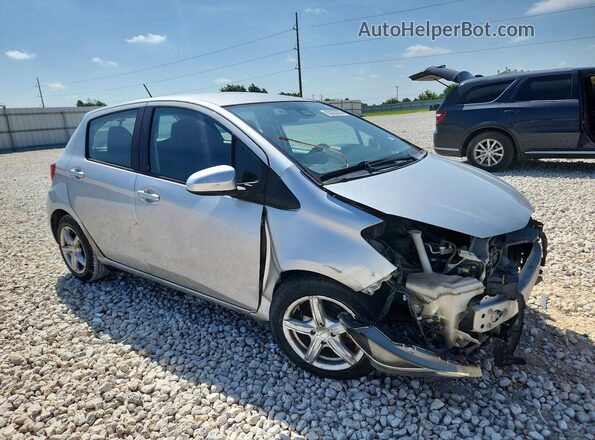 VNKKTUD31HA075119 2017 TOYOTA YARIS Silver Front right