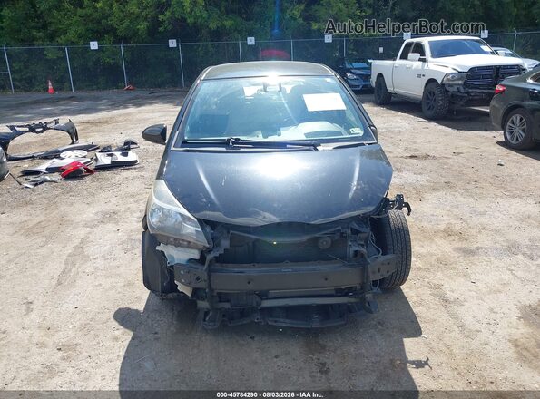 VNKKTUD32HA073573 2017 TOYOTA YARIS Black Rear interior view