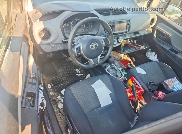 VNKKTUD35HA072658 2017 TOYOTA YARIS Black Առջևի վահանակի տեսք