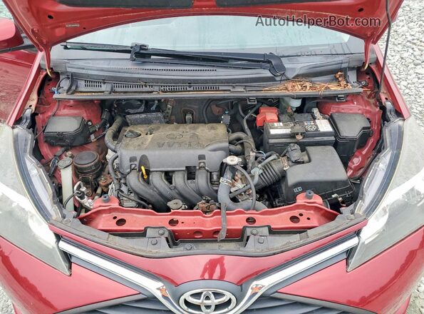 VNKKTUD35HA080193 2017 TOYOTA YARIS Red Widok wnętrza z tyłu