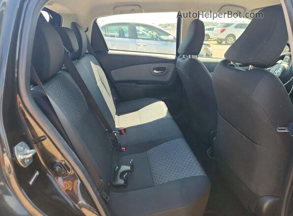 VNKKTUD37GA061563 2016 TOYOTA YARIS Black Rear seats view