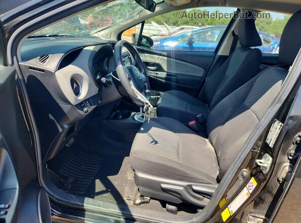 VNKKTUD37GA061563 2016 TOYOTA YARIS Black Front interior view