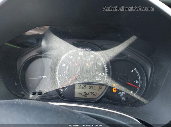 VNKKTUD38GA065623 2016 TOYOTA YARIS White Rear seats view