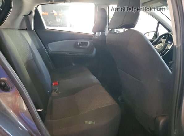 VNKKTUD3XHA083204 2017 TOYOTA YARIS Gray Vista de los asientos traseros