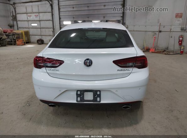 W04GM6SX0J1094130 2018 BUICK REGAL White 
