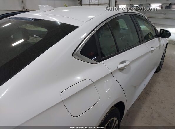 W04GM6SX0J1094130 2018 BUICK REGAL White 