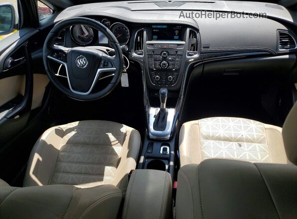 W04WH3N5XHG123097 2017 BUICK CASCADA White Dashboard view