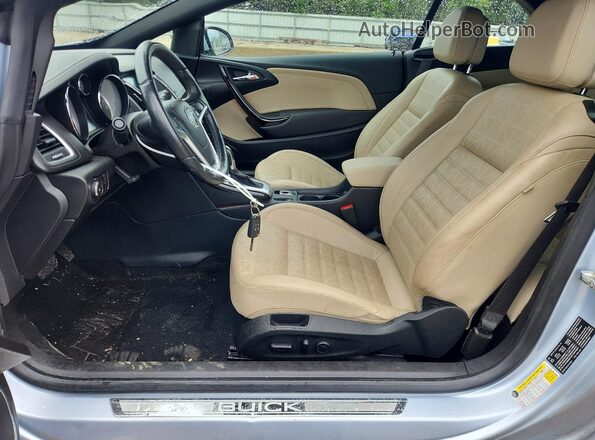 W04WT3N52GG124032 2016 BUICK CASCADA Blue წინა სალონის ხედი