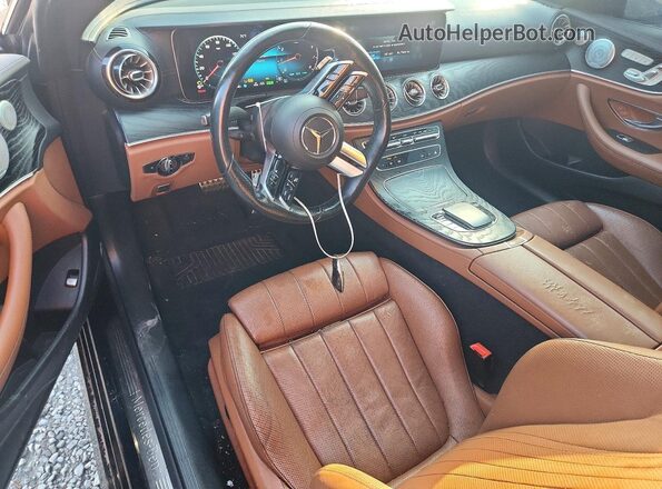 W1K1J5KB8MF151867 2021 MERCEDES-BENZ E Black Vista del salpicadero